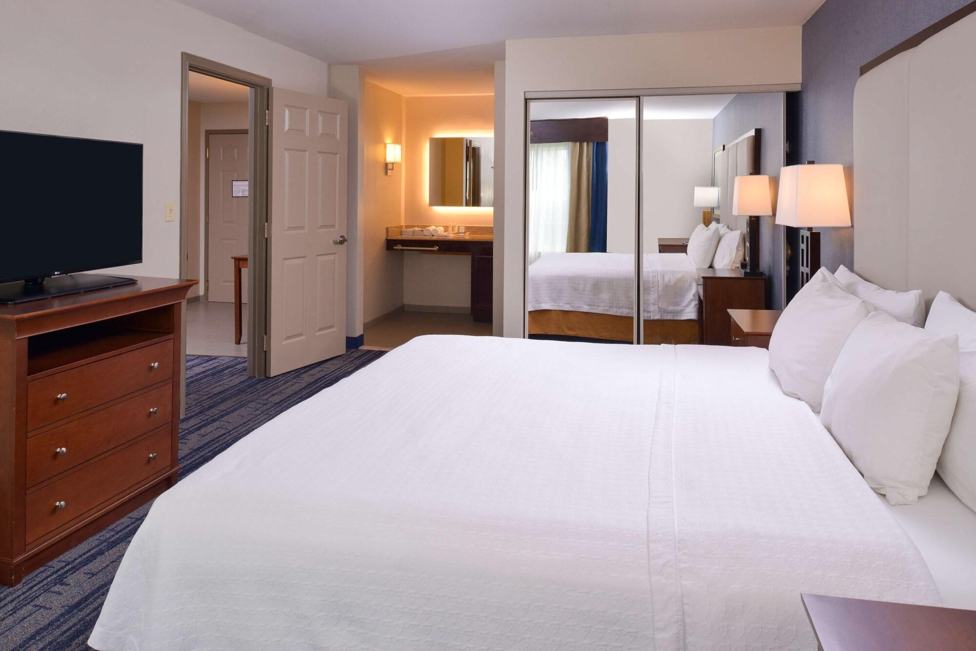 Homewood Suites By Hilton Dallas-Льюисвилл Экстерьер фото