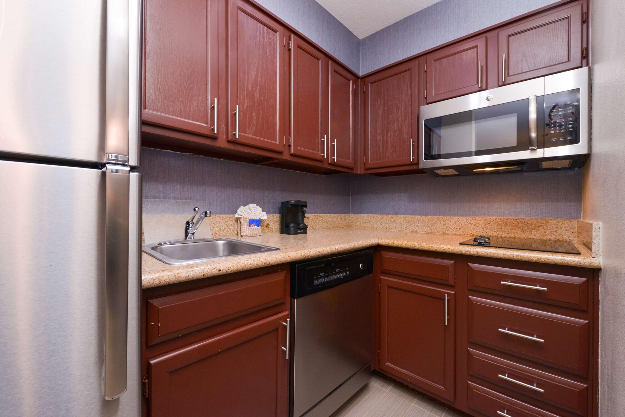 Homewood Suites By Hilton Dallas-Льюисвилл Экстерьер фото
